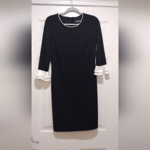 Karl Lagerfeld Paris Size 6 Black Lined  Sheath Knee Length Dress